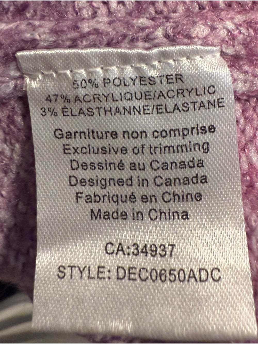 Aritzia - Defrost Feminine Pink Striped Crewneck Sweater - Picture 4 of 4